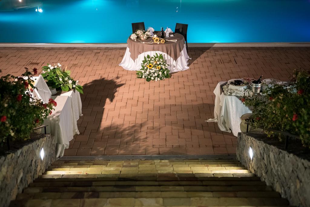 Valle Himara Guest House Piana Degli Albanesi Exterior photo