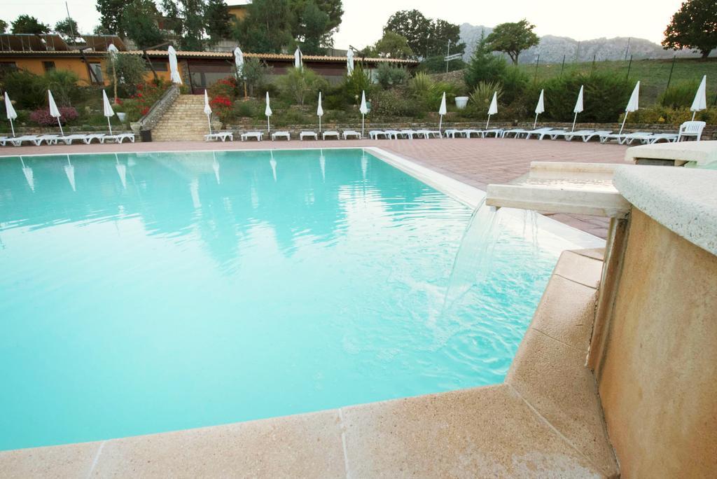 Valle Himara Guest House Piana Degli Albanesi Exterior photo