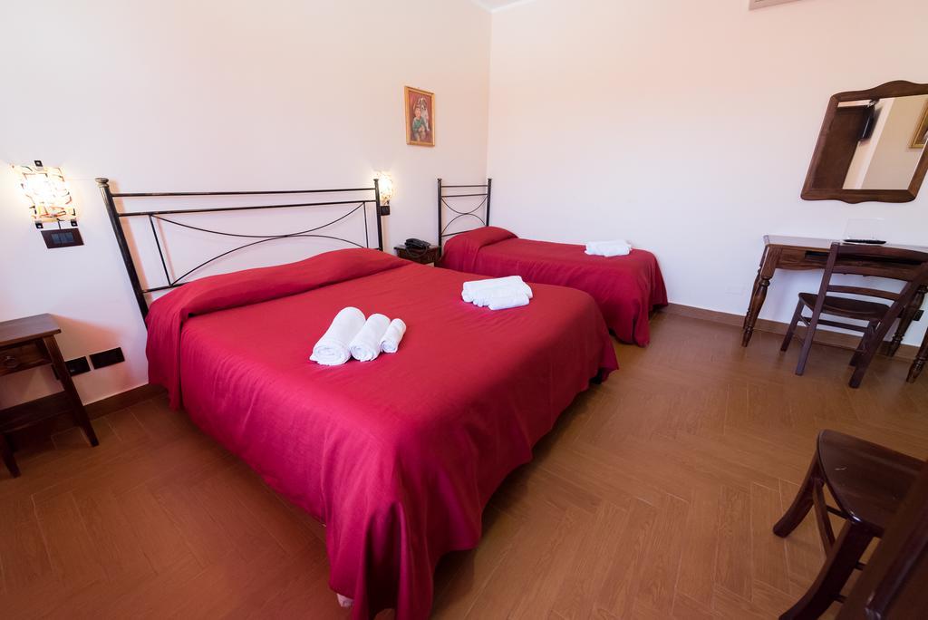 Valle Himara Guest House Piana Degli Albanesi Exterior photo